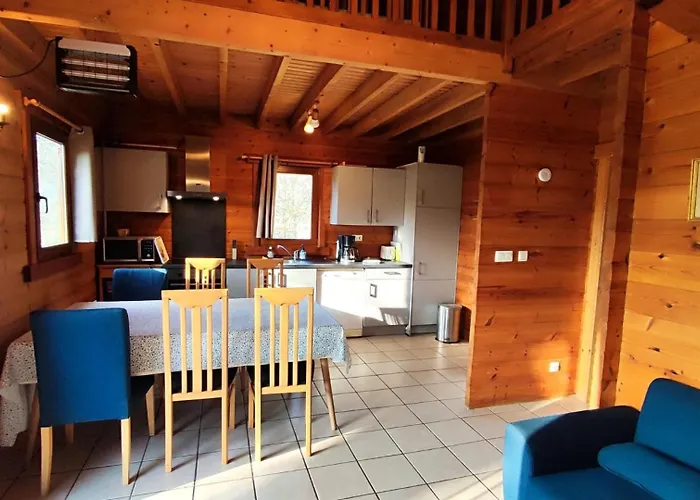 Сasa de vacaciones Les Chenes *